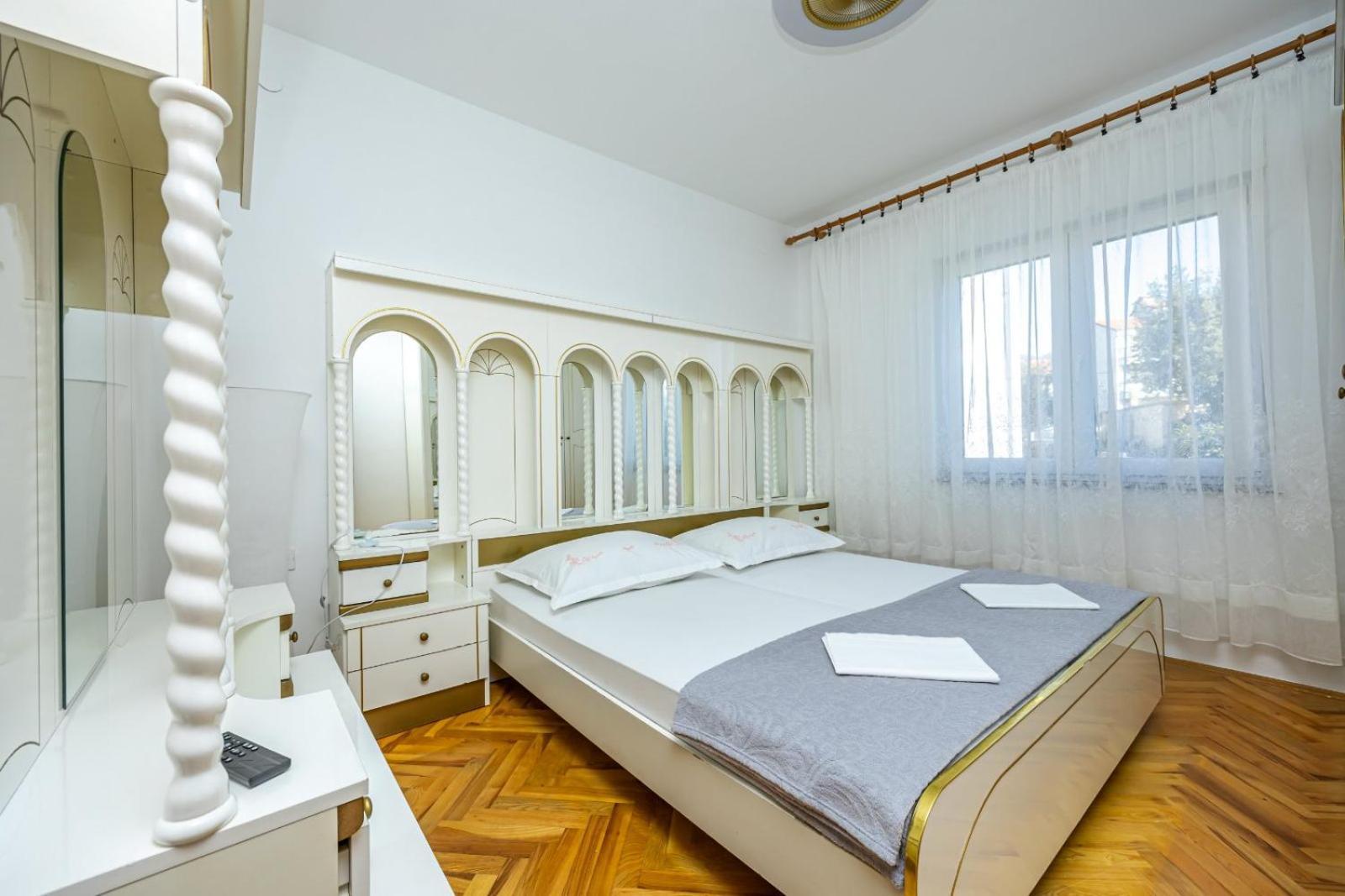 Apartment Sandro Crikvenica Bagian luar foto