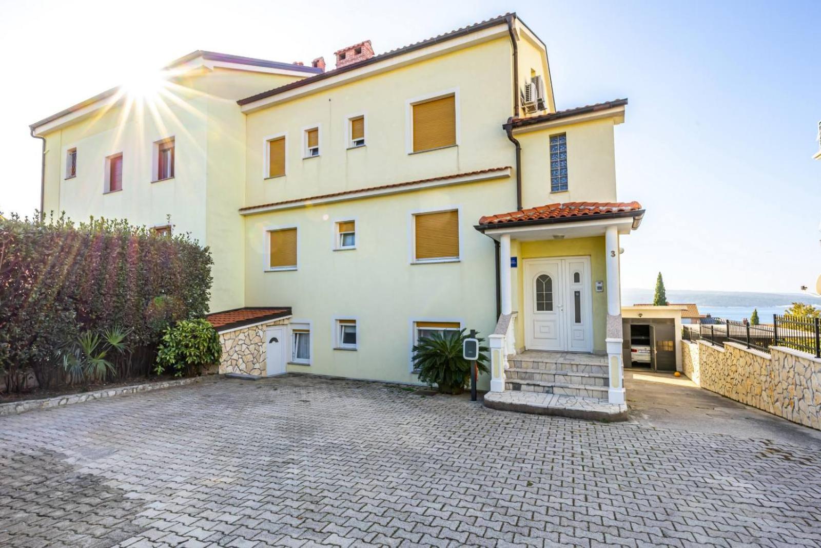 Apartment Sandro Crikvenica Bagian luar foto